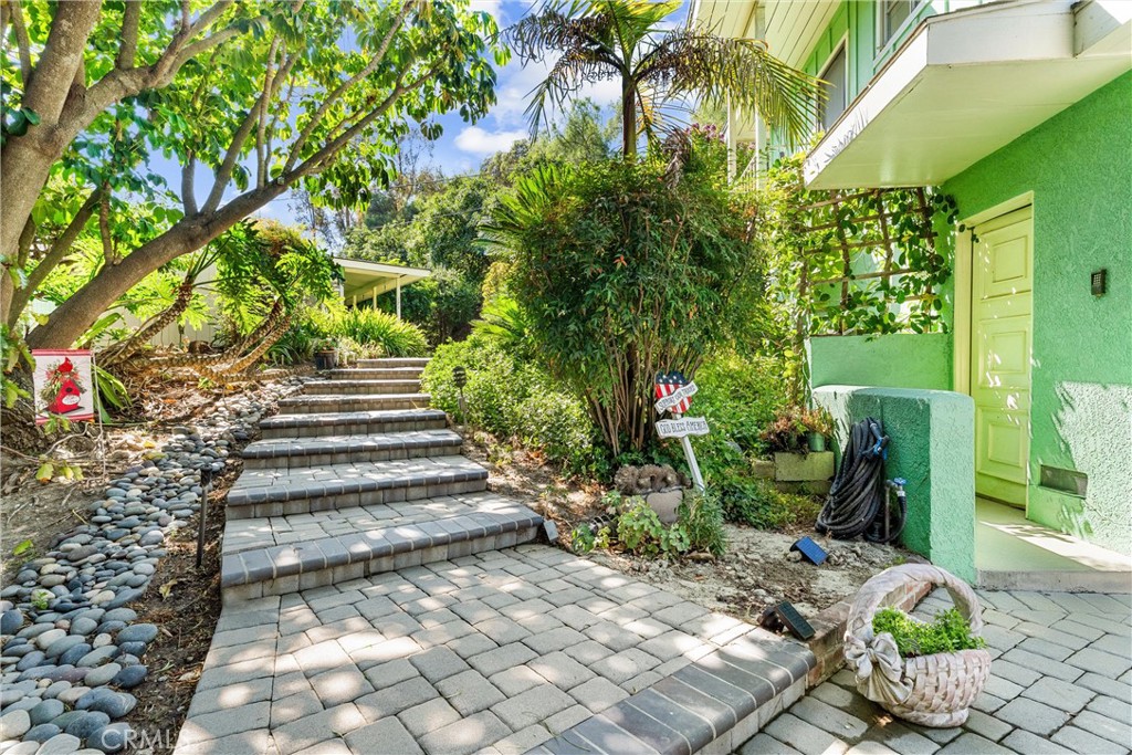171 Canada Sombre Road