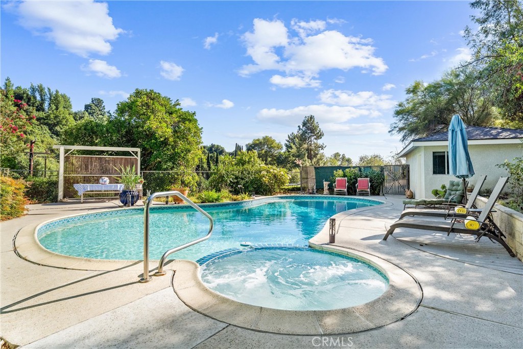 171 Canada Sombre Road