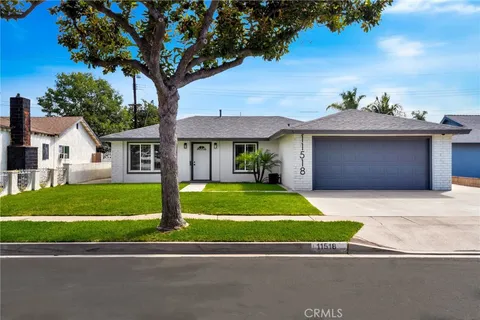 11518 1st Ave, Whittier, CA 90604 - MLS#: SB25224051