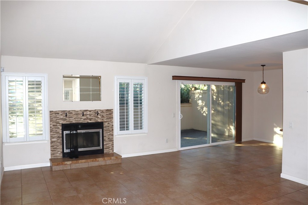 7423 Silver Birch