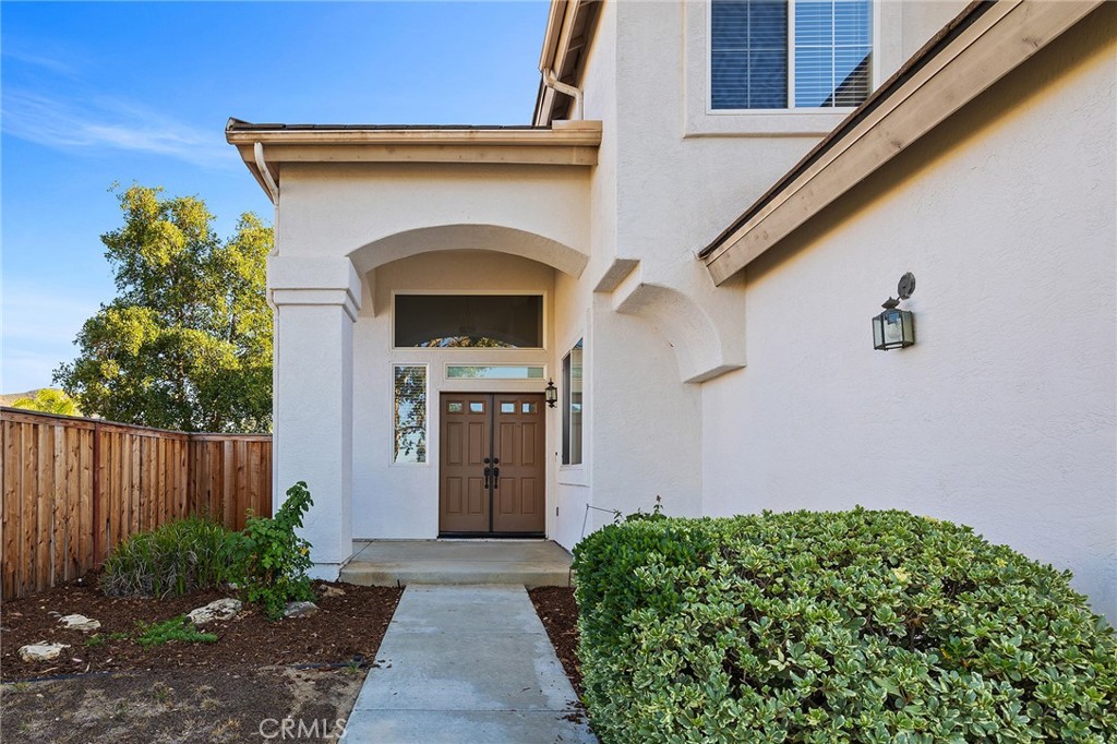 23515 Mountainside Court