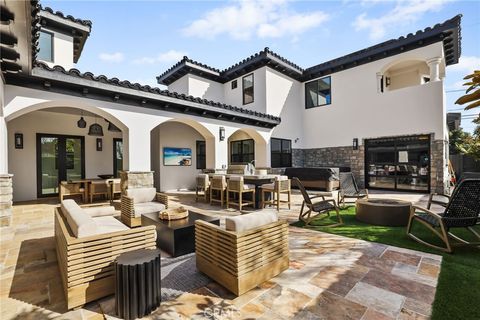 1814 Main Street Huntington Beach CA 92648