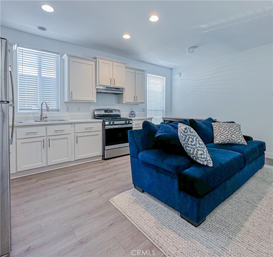 22113 Grand Terrace 2