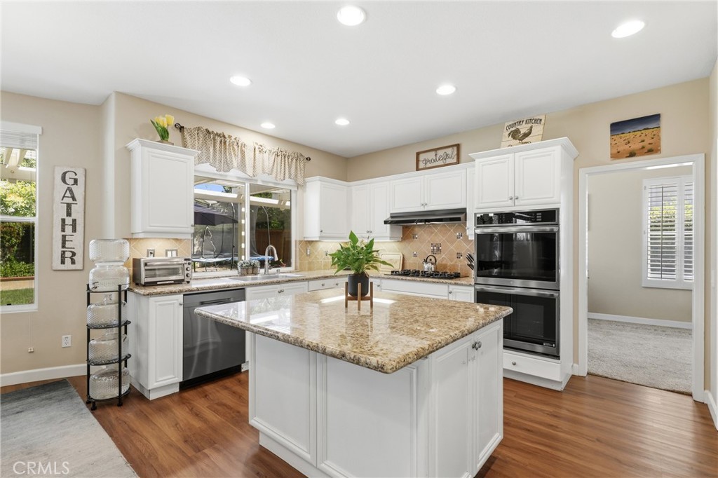 18 Ledgewood, Rancho Santa Margarita CA 92688 - Photo 16
