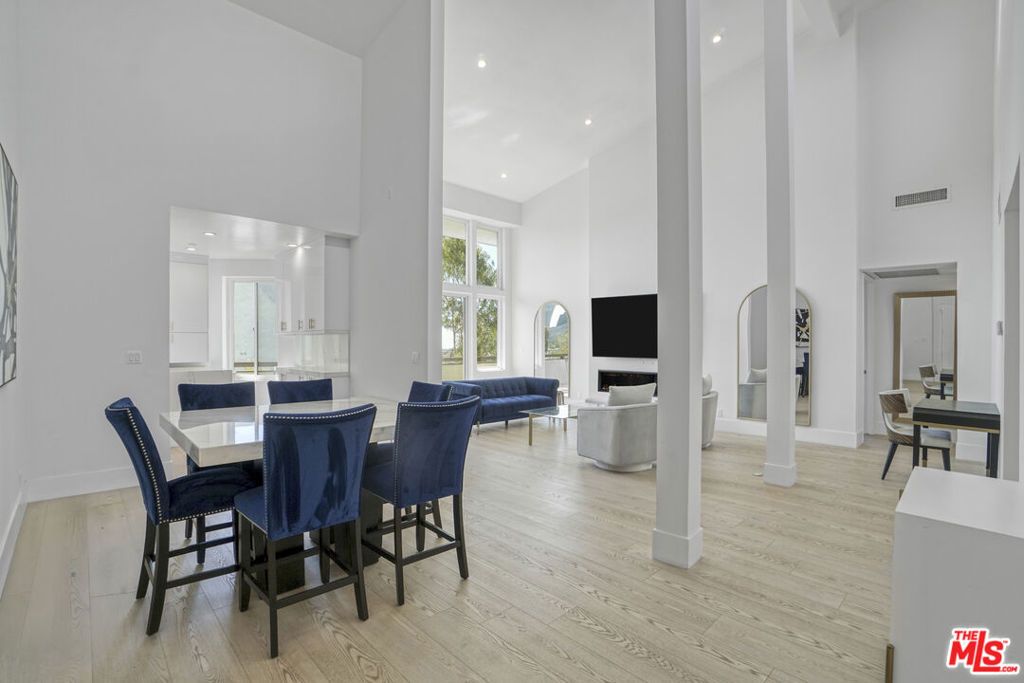 Photo of 1277 S Beverly Glen Boulevard #408, Los Angeles, CA 90024 (MLS # 25602755)
