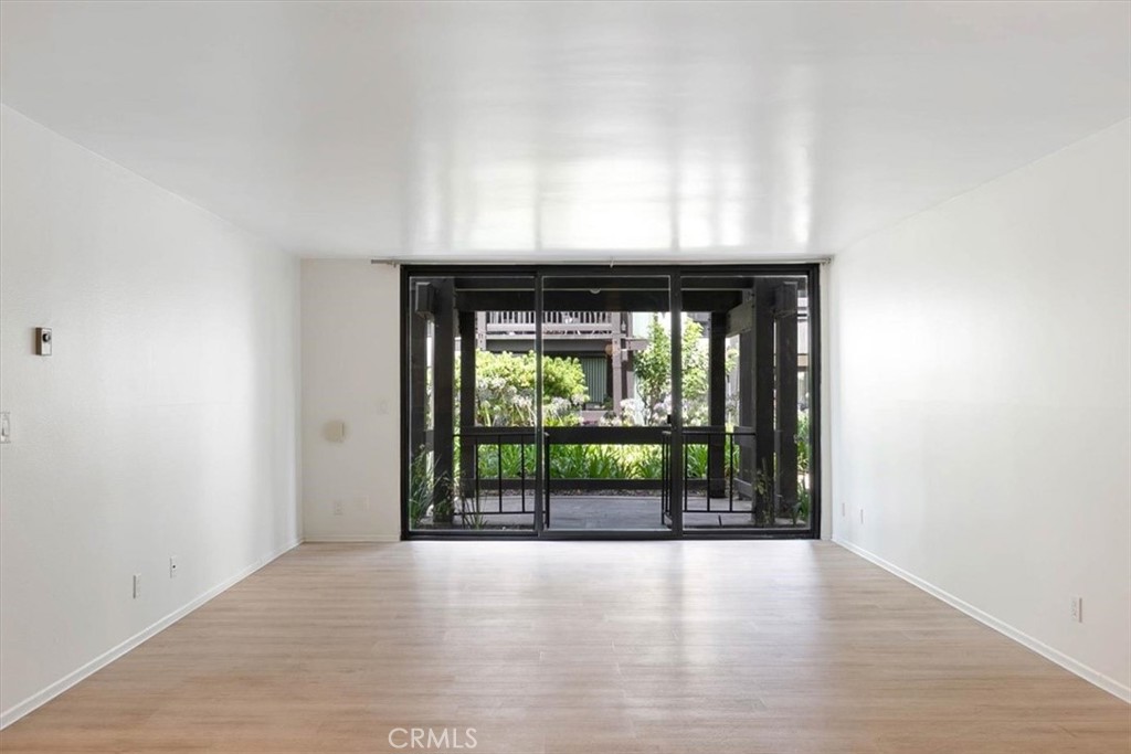 7777 W 91st