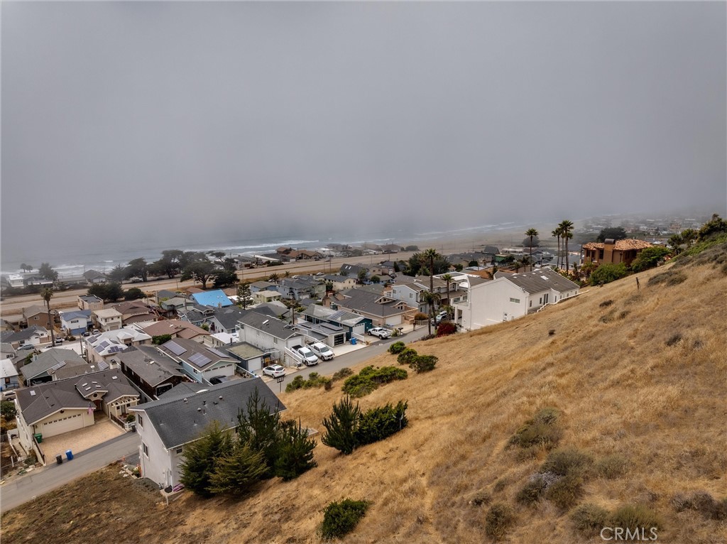 2777 Richard Avenue