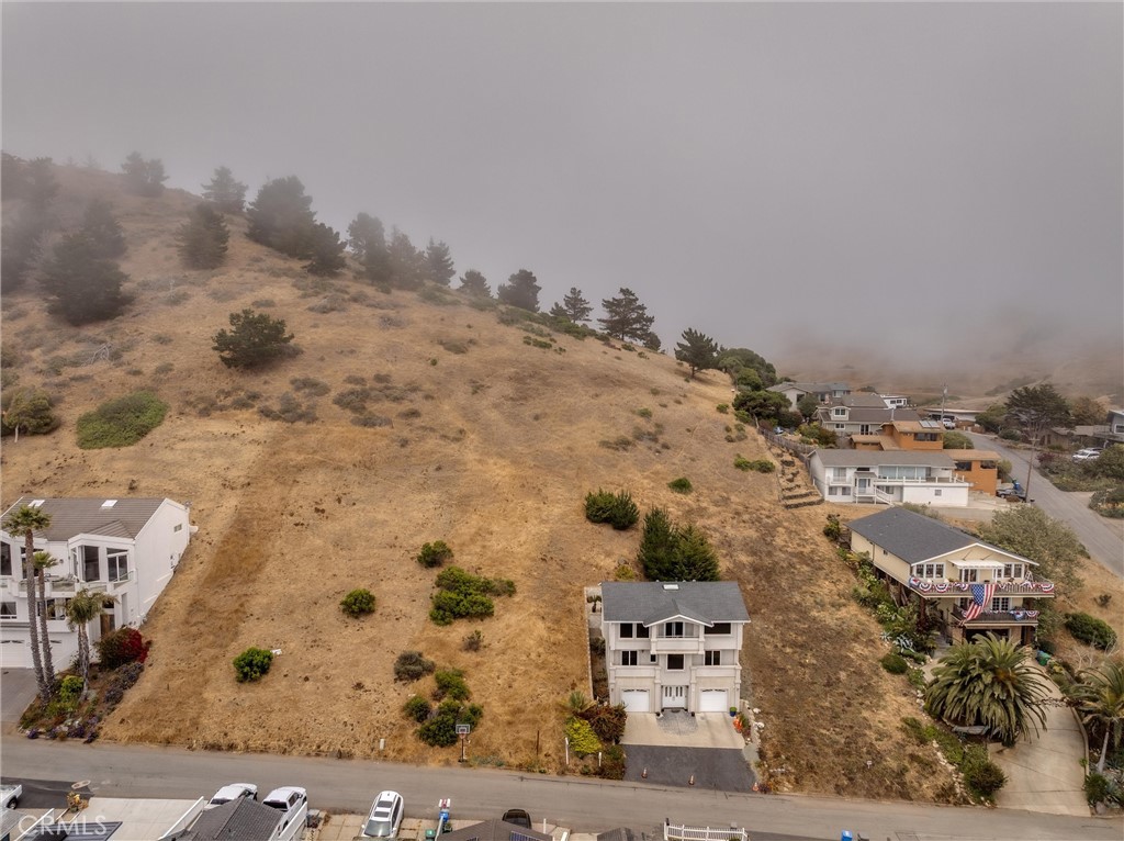 2777 Richard Avenue