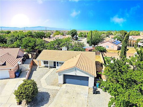 Photo of 6056 Jamaica Court, Lancaster, CA 93536 (MLS # SR26083132)