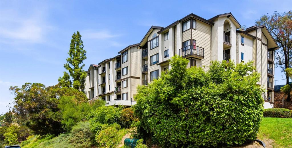 3955 Faircross Place 80