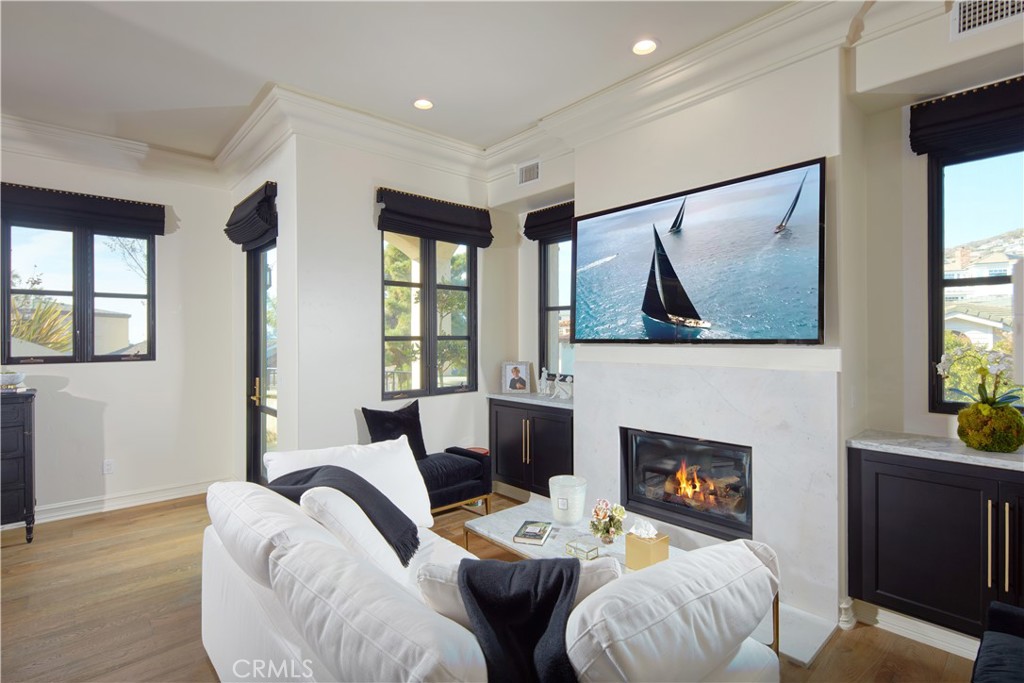 Emerald Bay (EB) - Residential Lease