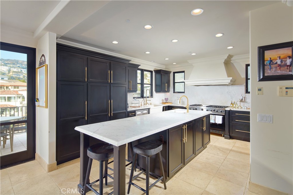 Emerald Bay (EB) - Residential Lease