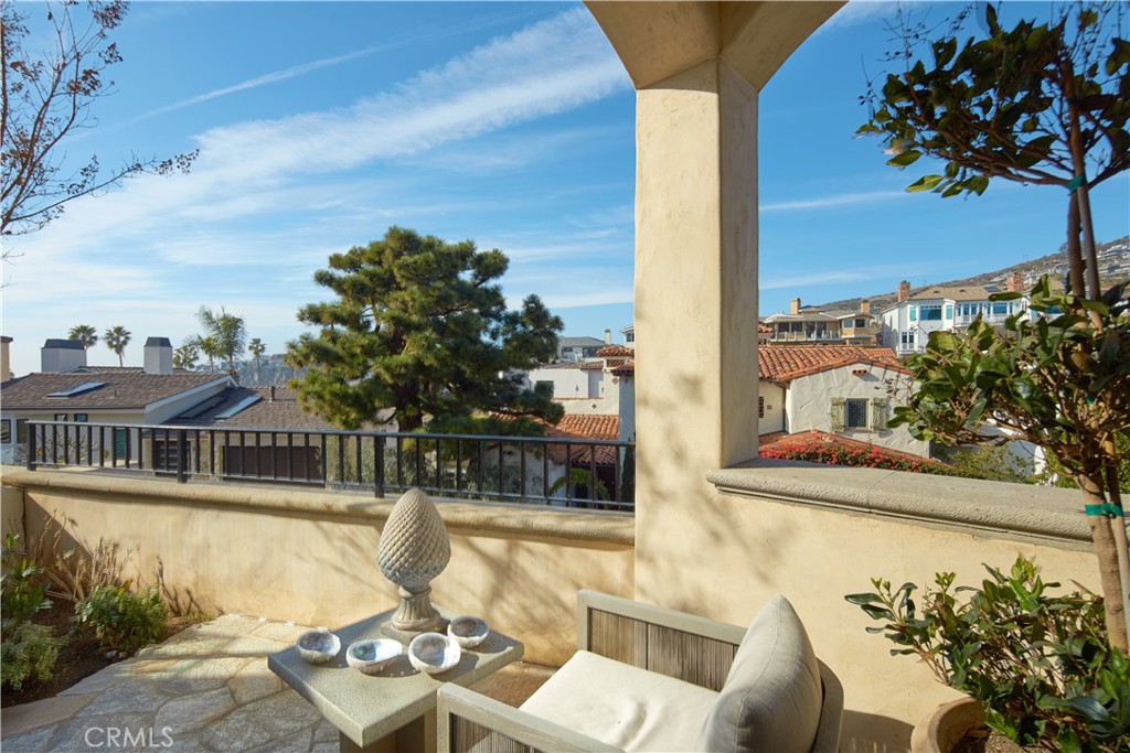 Emerald Bay (EB) - Residential Lease