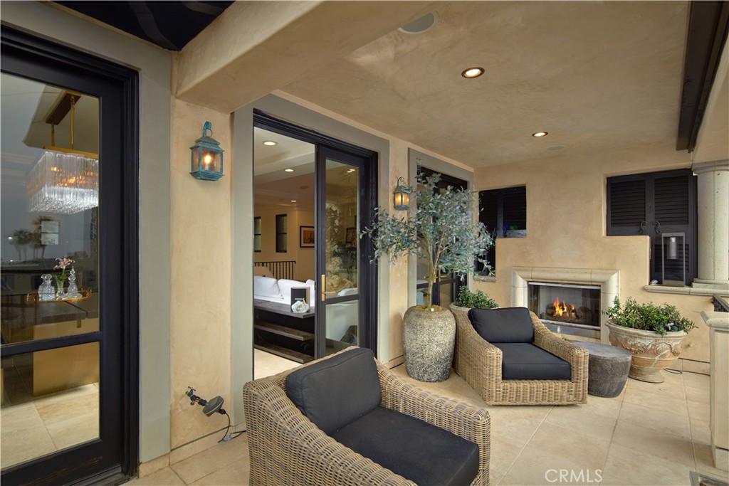 Emerald Bay (EB) - Residential Lease