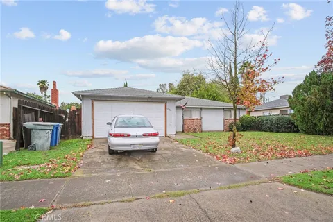 1375 Loughborough Dr, Merced, CA 95348 - MLS#: MC25269518