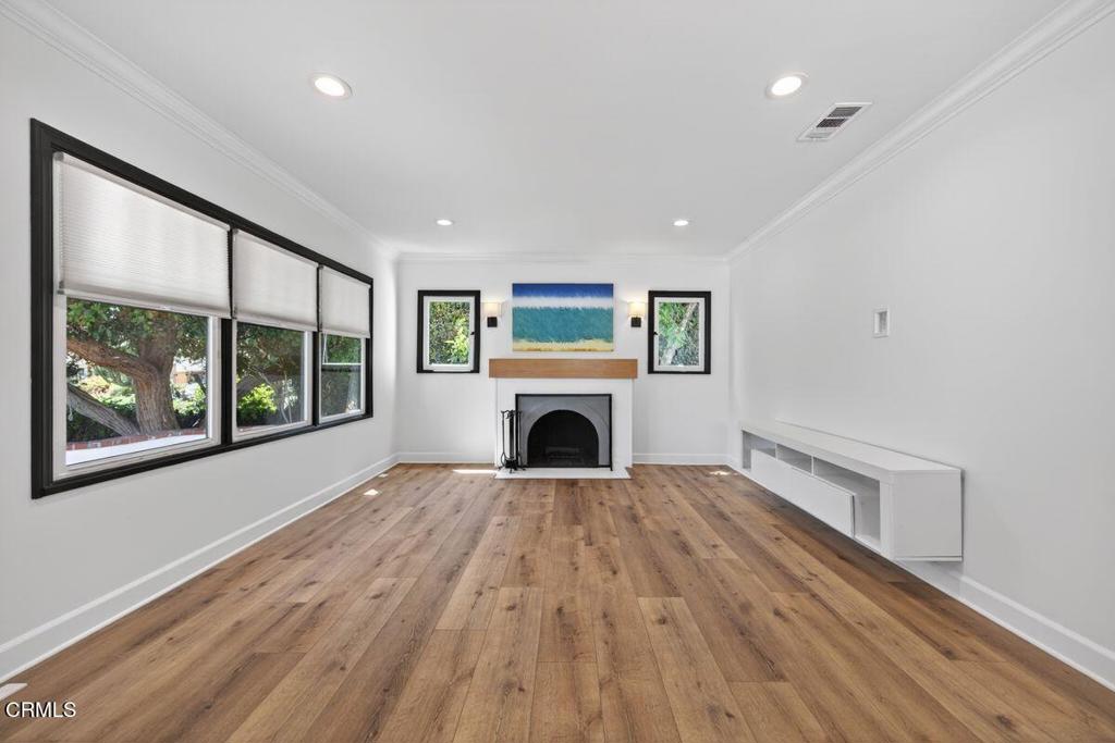 3737 Paloma Drive