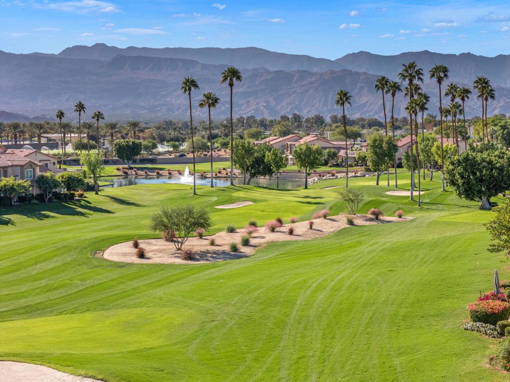 Palm Royale - Residential