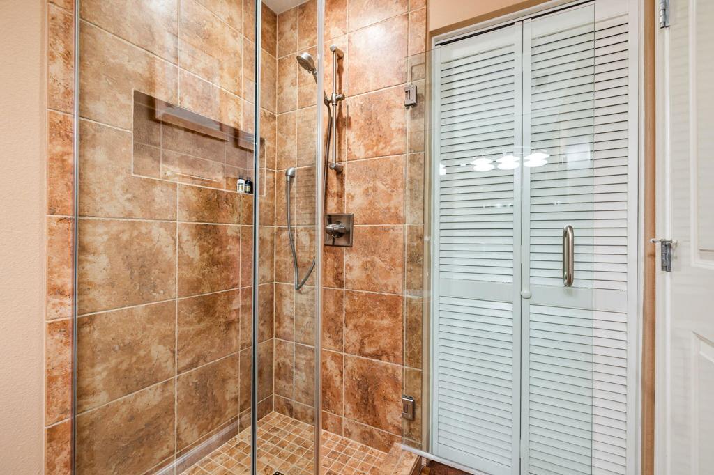 Palm Royale - Residential