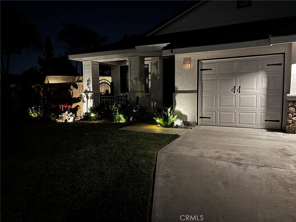 12643 Dutch Court