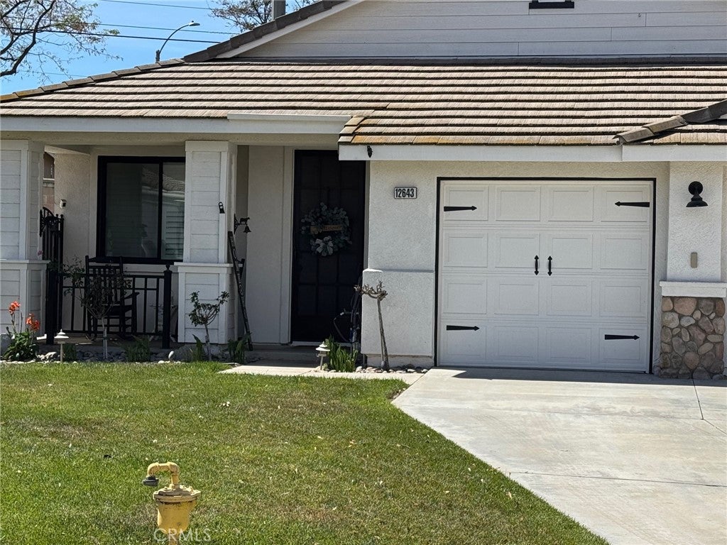 12643 Dutch Court