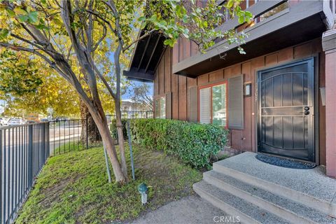 Photo of 7501 Winnetka Avenue, Winnetka, CA 91306 (MLS # SR25231971) Photo of 7501 Winnetka Avenue, Winnetka, CA 91306 (MLS # SR25231971)