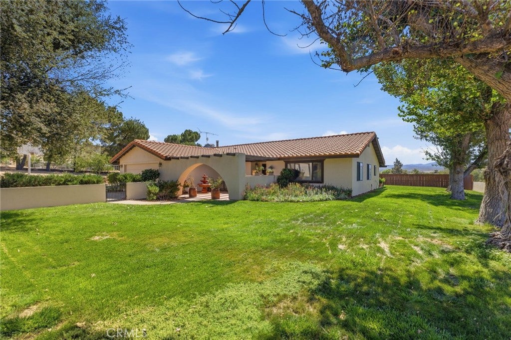 49050 Lake Canyon