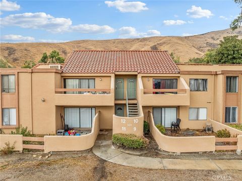 Photo of 1440 W Edgehill Road #10, San Bernardino, CA 92405 (MLS # HD25121585)