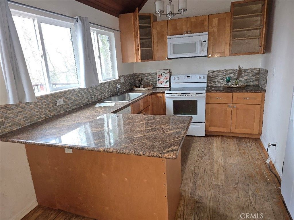 Photo of 12266 Black Oak Dr, Loch Lomond, CA 95461 (MLS # LC26056833)