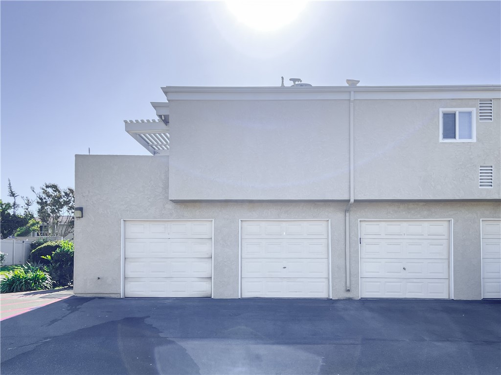 Walnut Square (WS) - Residential