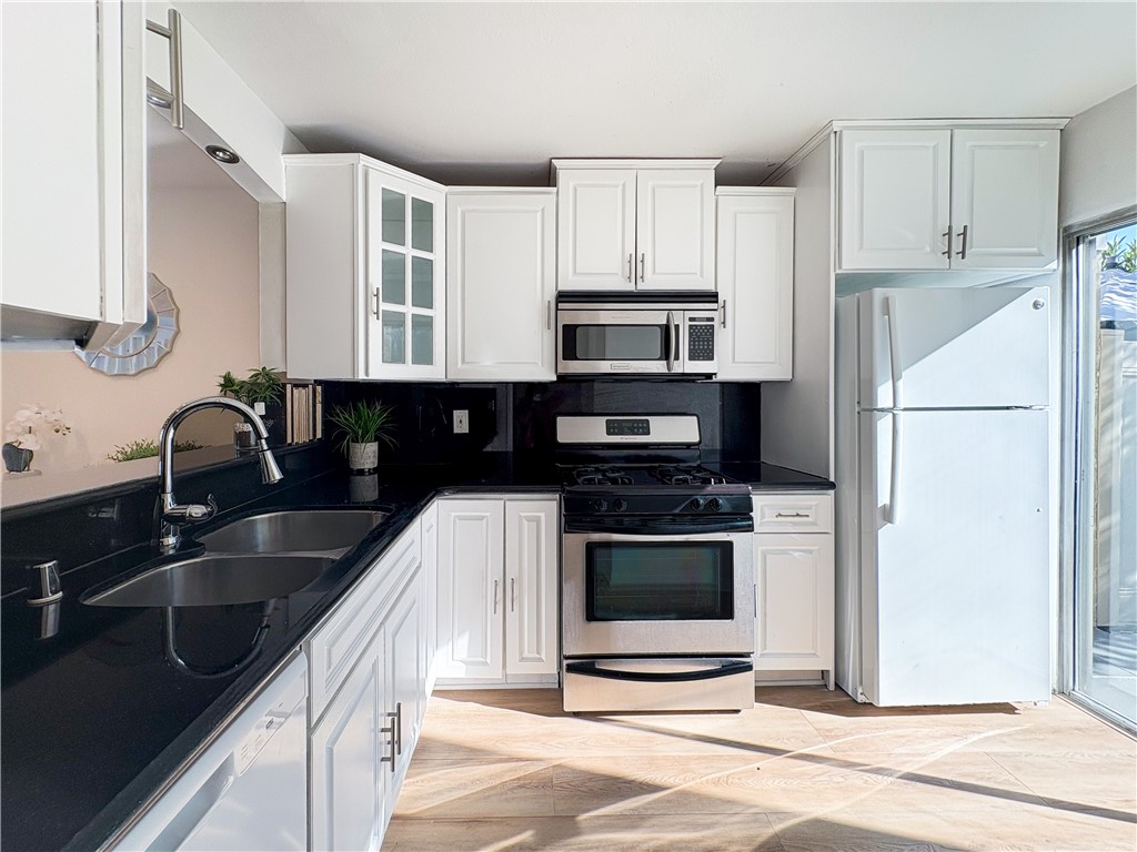 Walnut Square (WS) - Residential