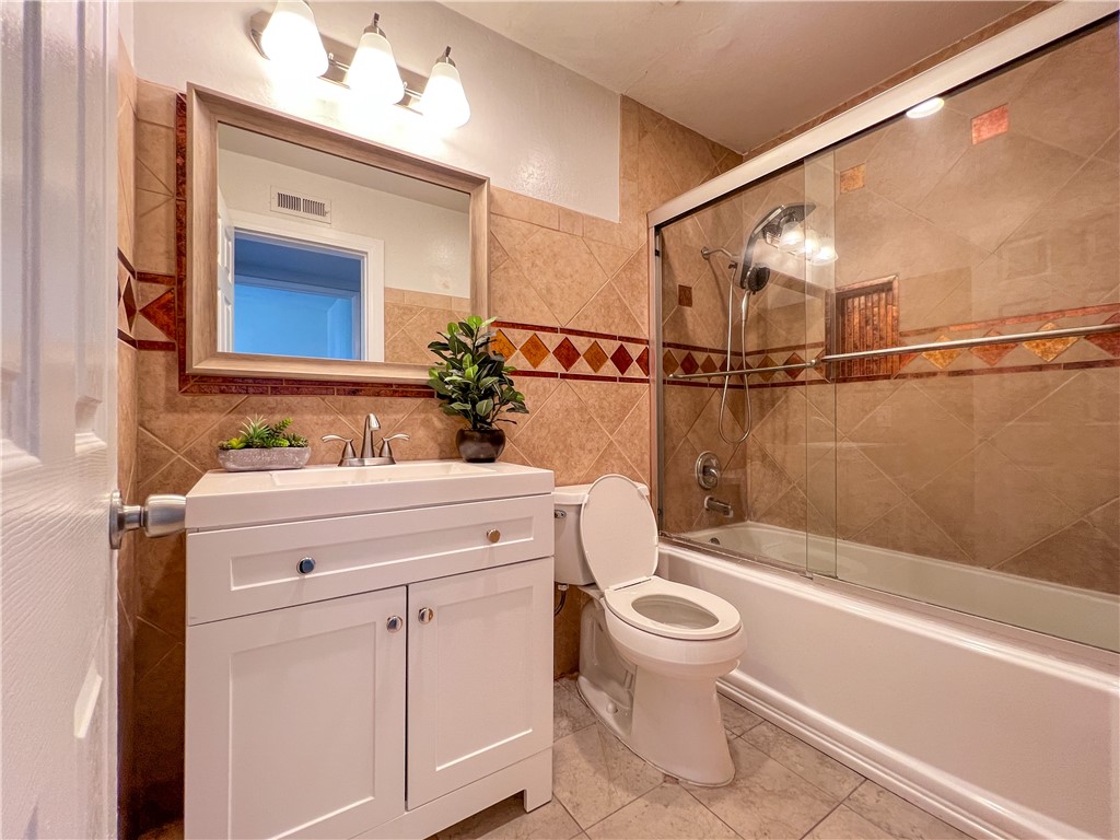 Walnut Square (WS) - Residential