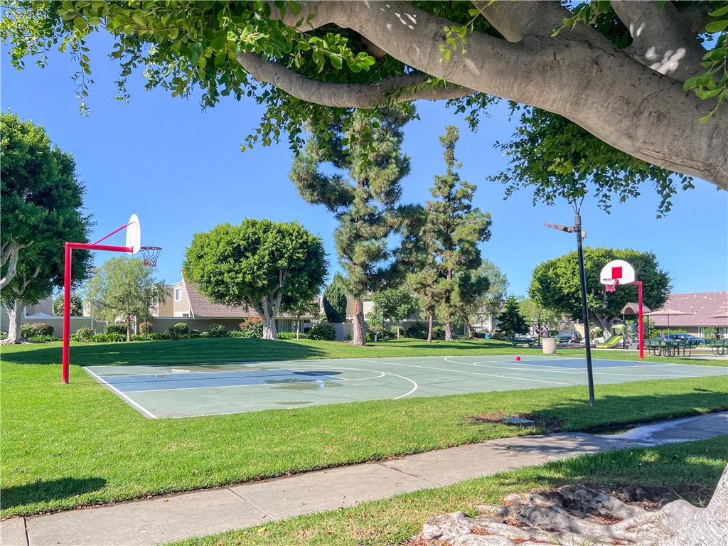 Walnut Square (WS) - Residential