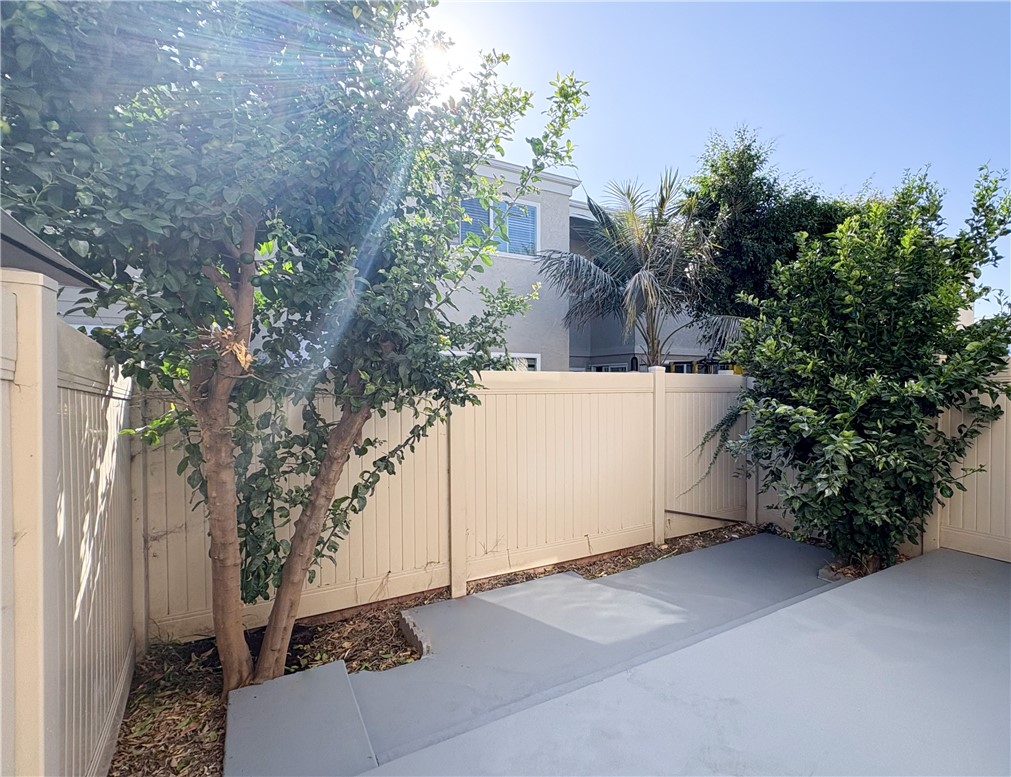 Walnut Square (WS) - Residential