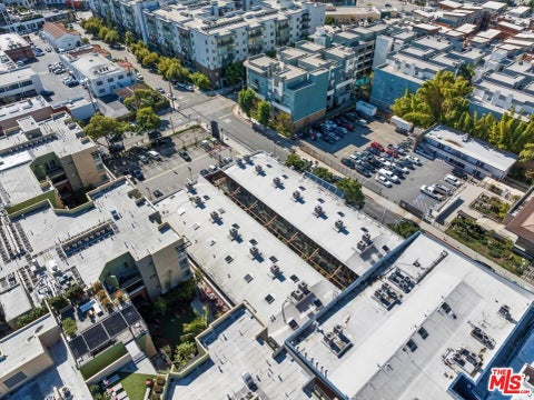 Tiny photo for 120 S Hewitt Street #6, Los Angeles, CA 90012 (MLS # 26854365)