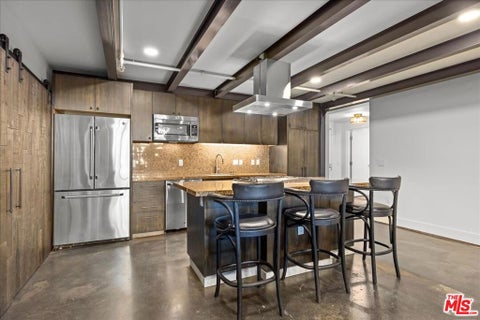Tiny photo for 120 S Hewitt Street #6, Los Angeles, CA 90012 (MLS # 26854365)