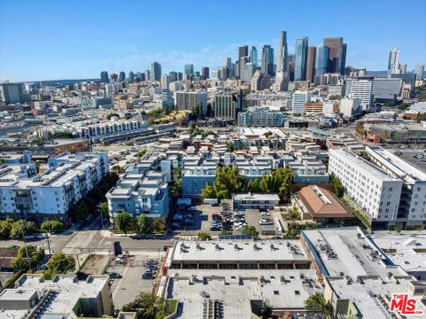 Tiny photo for 120 S Hewitt Street #6, Los Angeles, CA 90012 (MLS # 26854365)