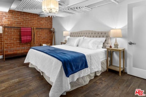 Tiny photo for 120 S Hewitt Street #6, Los Angeles, CA 90012 (MLS # 26854365)