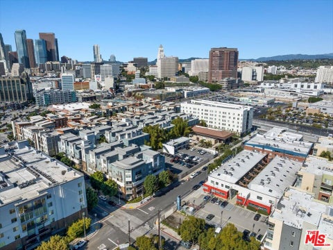 Tiny photo for 120 S Hewitt Street #6, Los Angeles, CA 90012 (MLS # 26854365)