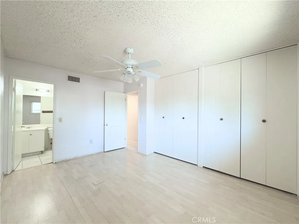 Chatsworth, California 91311, United States, 3 Bedrooms Bedrooms, ,2 BathroomsBathrooms,Residential,Pending,189219