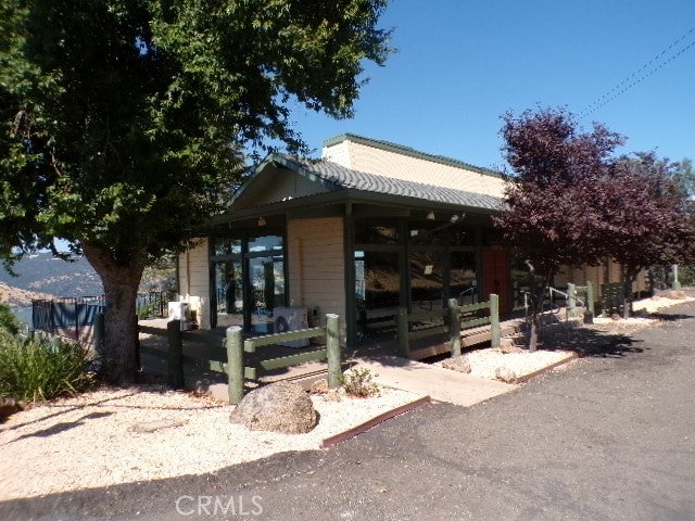 3252 Westwood Drive