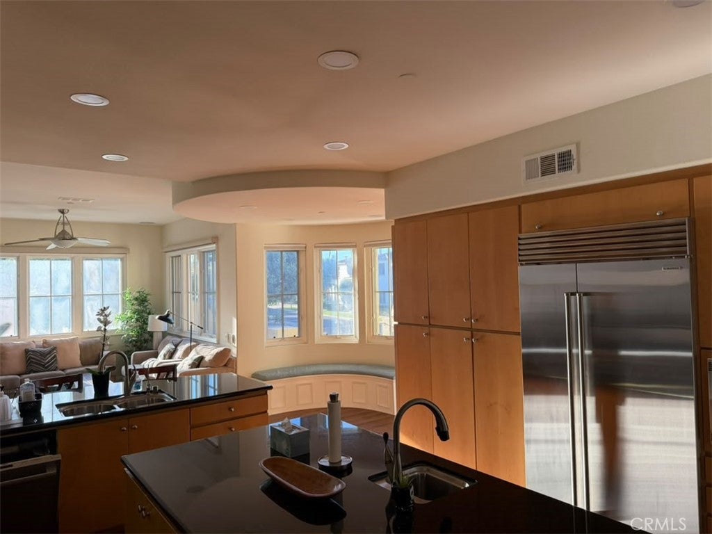 92 Sidney Bay