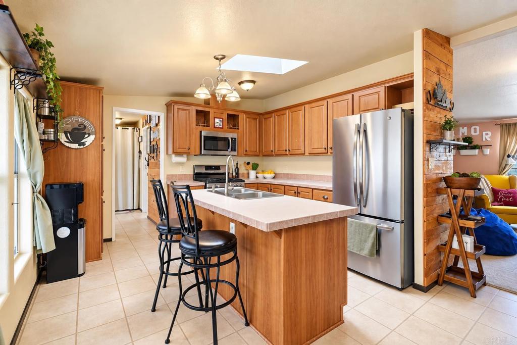 12044 Royal Road SPC 99