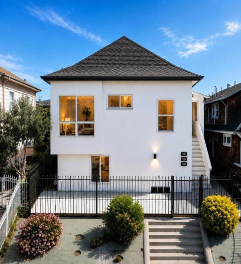 Photo of 2136 Foothill Boulevard, Oakland, CA 94606 (MLS # ML82058764)