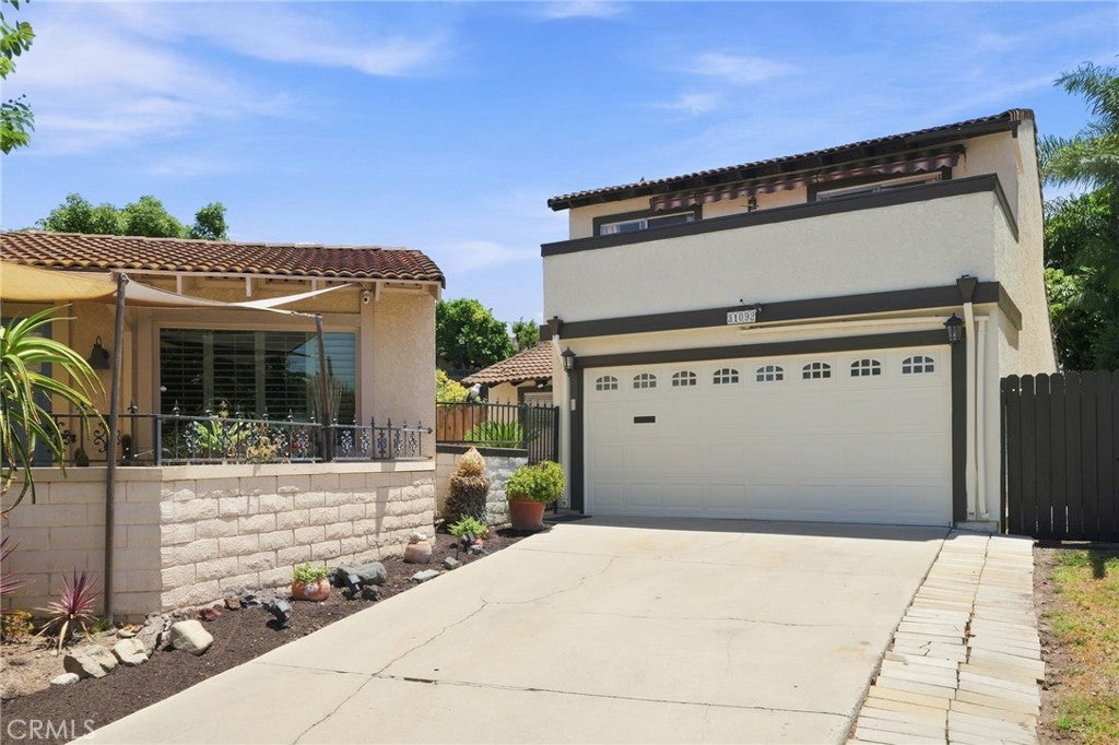 31092 Calle Santa Rosalia