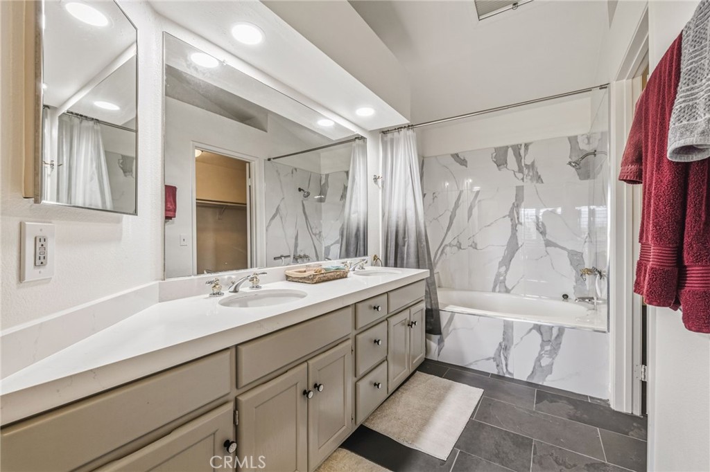 Palm Desert Resort CC (32418) - Residential