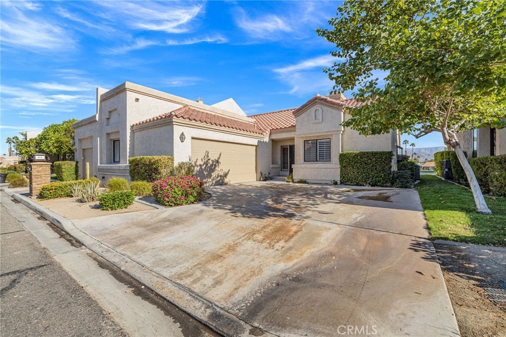 Palm Desert Resort CC (32418) - Residential