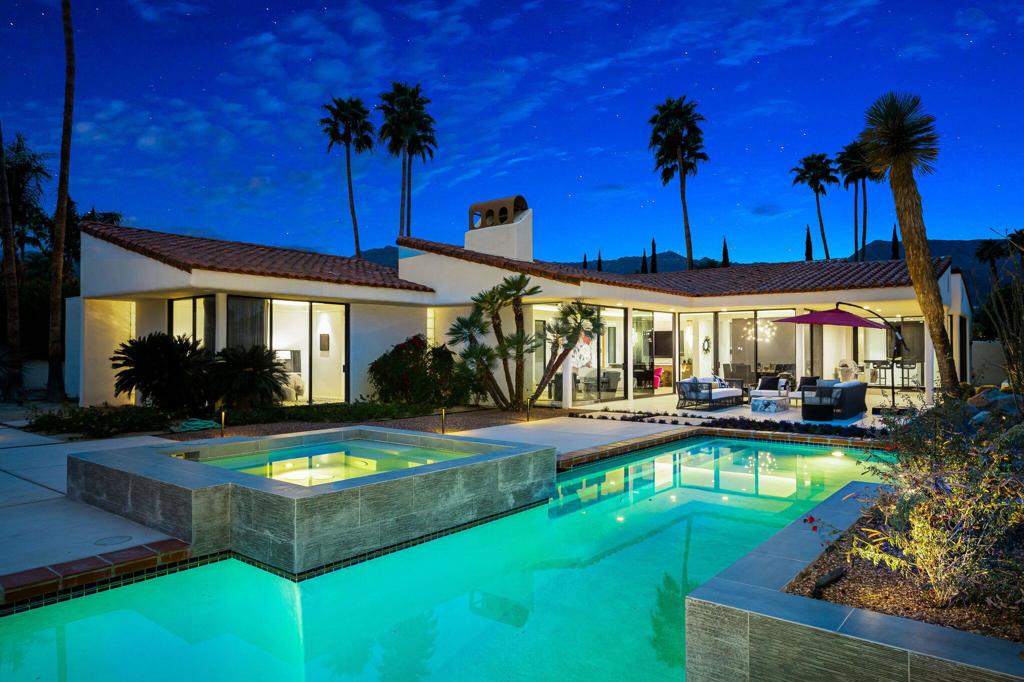 49150 Della Robia Lane
