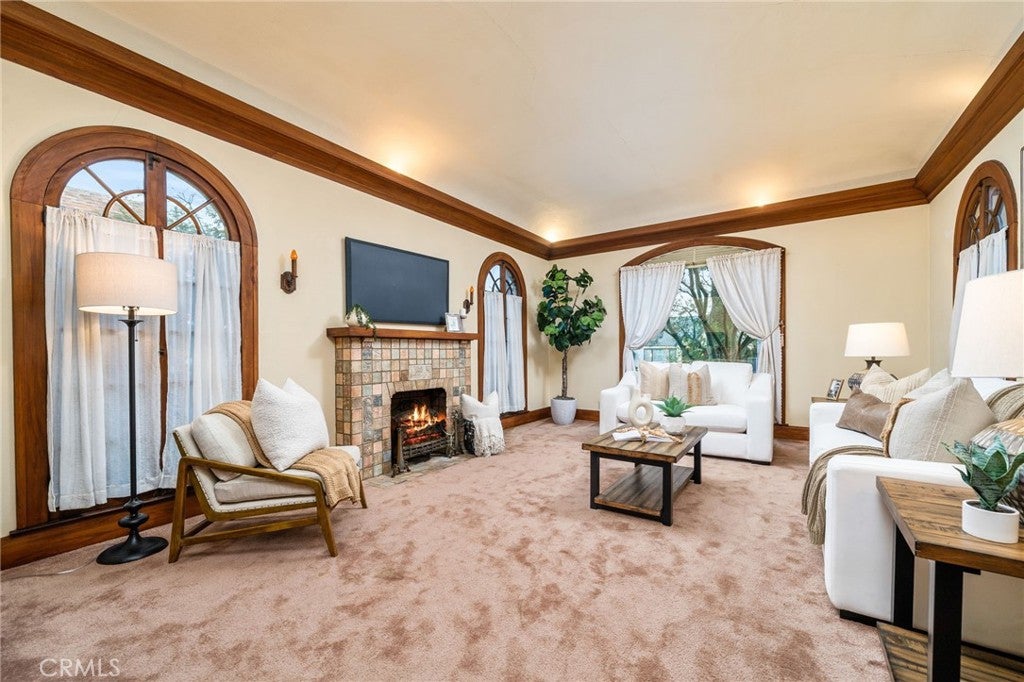 117 E J Street
