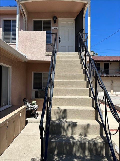 Photo of 1609 E Chevy Chase Drive #1611, Glendale, CA 91206 (MLS # GD26176433)
