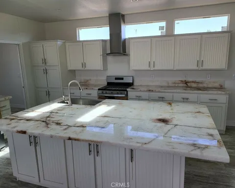 21500 Lassen St Unit 122, Chatsworth, CA 91311 - MLS#: SR26055902